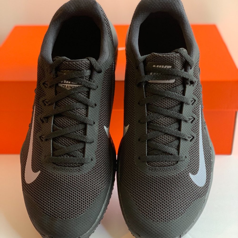 NIKE RETALIATION TR2 - Picture 4 of 11